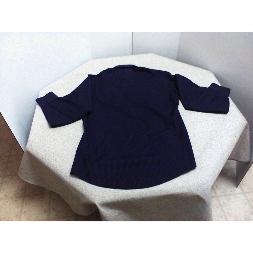 Van Heusen Men's Shirt Casual/Dress Long Sleeve Poly/Cotton Purple 15.5 (34/35) - Picture 3 of 16